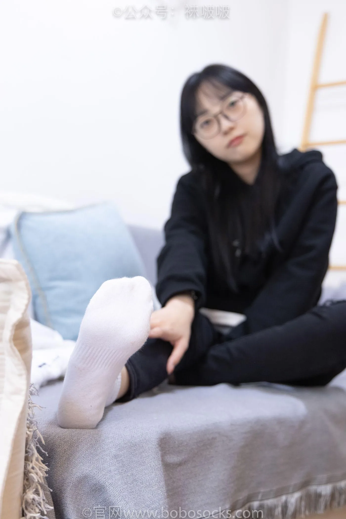 [BoBoSocks袜啵啵]NO.061 稚予-短靴、白棉袜、裸足 [145P]插图2